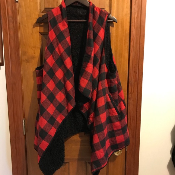 Dresses & Skirts - Buffalo Plaid Fleece Vest 1X